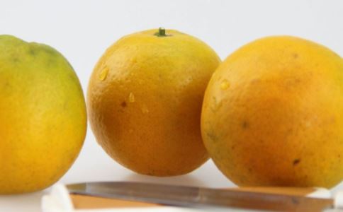 8������ʳ�����ɽ�Ѫѹ