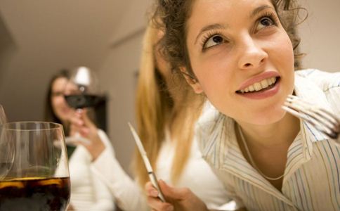 Ů��18��Խ��ԽƯ��������Ů