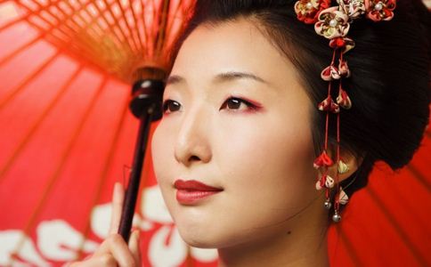 Ů�Ը�����Ӧ����ô����