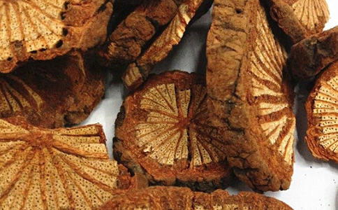 ��Ѫ����ˮ�ȵĹ�Ч