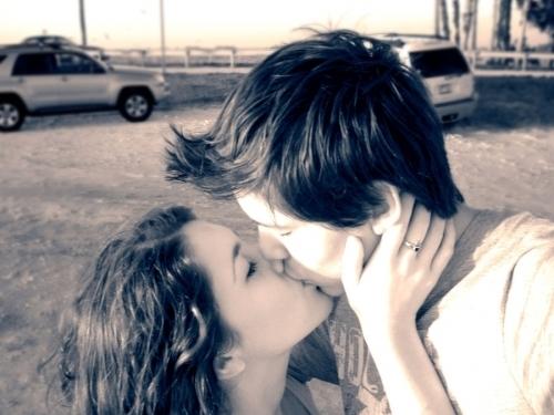 ���µ�qq���¸���ǩ�� ���ڵȷ�Ҳ����