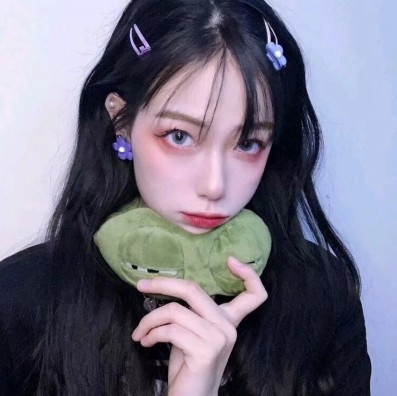 伤心欲绝的女生说说