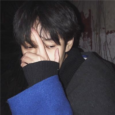 �ܶ����ϸ���ǩ����־�г���