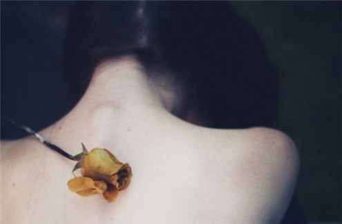 ���������Ļ�����Ů��ǩ�� ��δ������ҵ�����