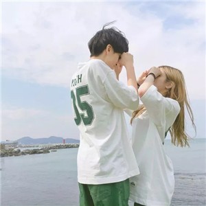 һ��С���µĸ���ǩ����ʽŰ��