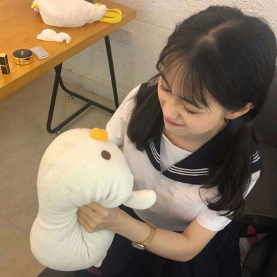 ����Ů����΢��ͷ��