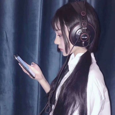 �ɰ�Ů�����ͷ��