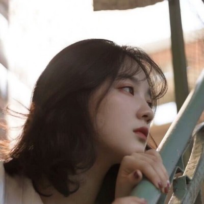 Ұ���Ըе�Ů��ͼƬ