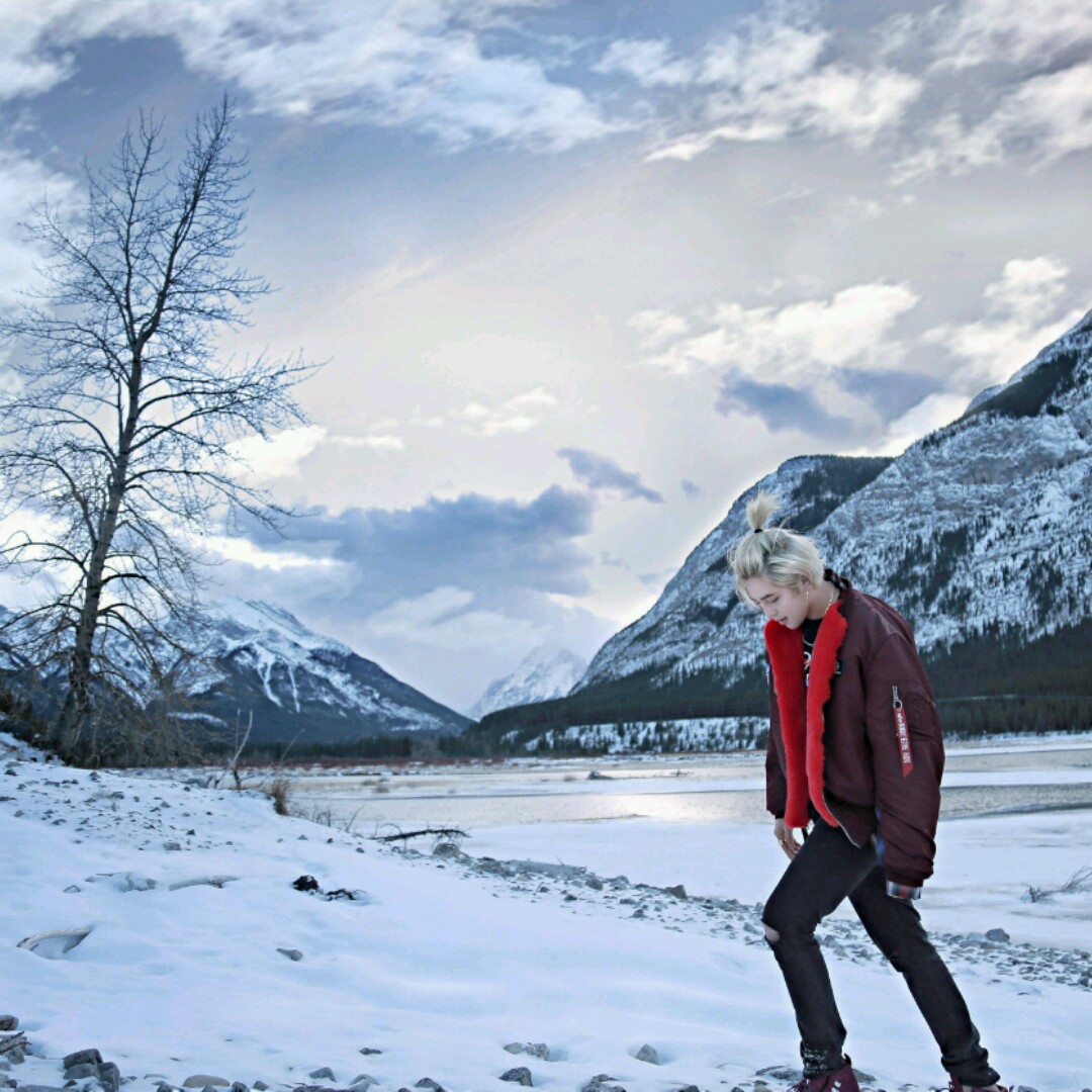 ˧�������ڰ׸���ͷ��-����˭�����Ե�����