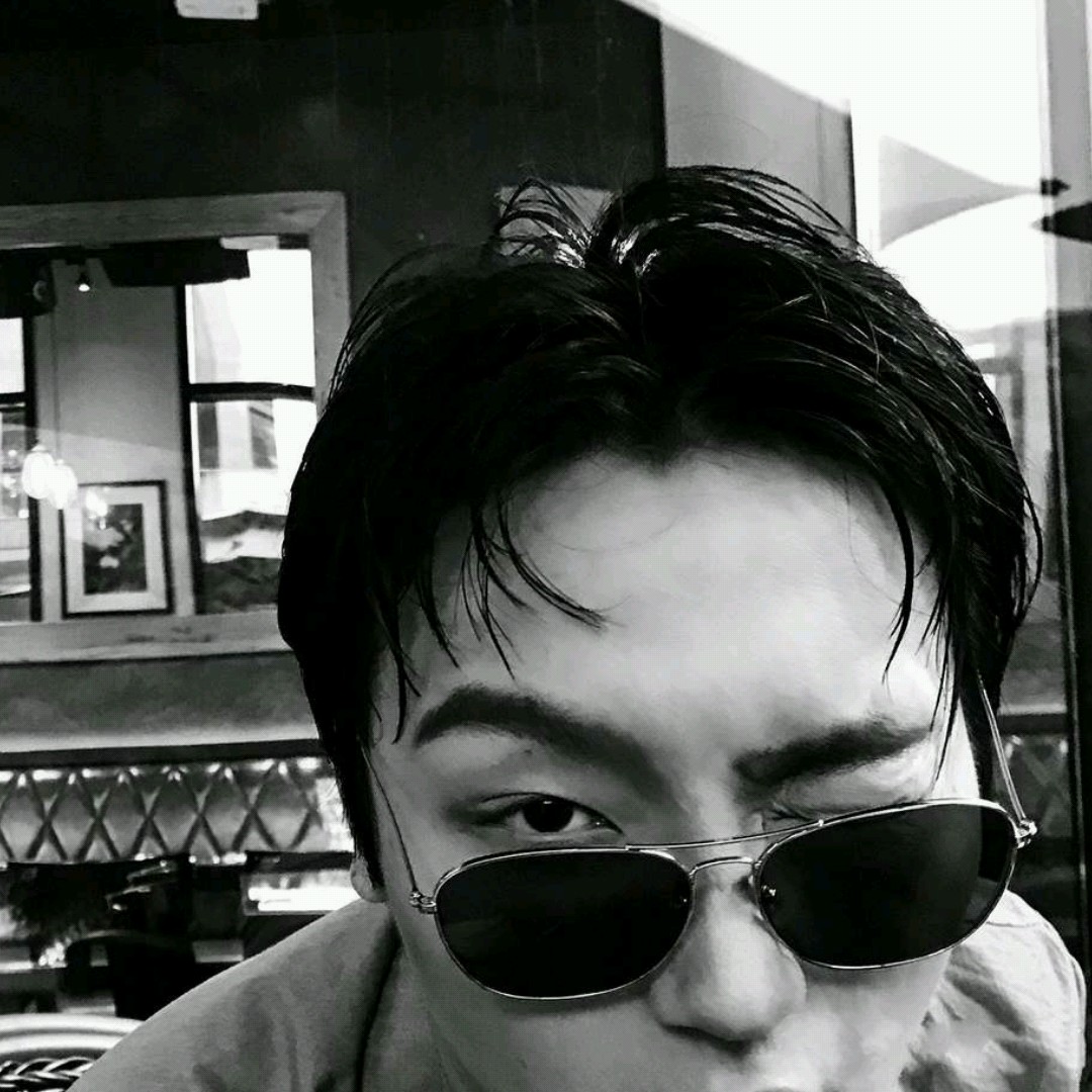 ˧�������ڰ׸���ͷ��-����˭�����Ե�����