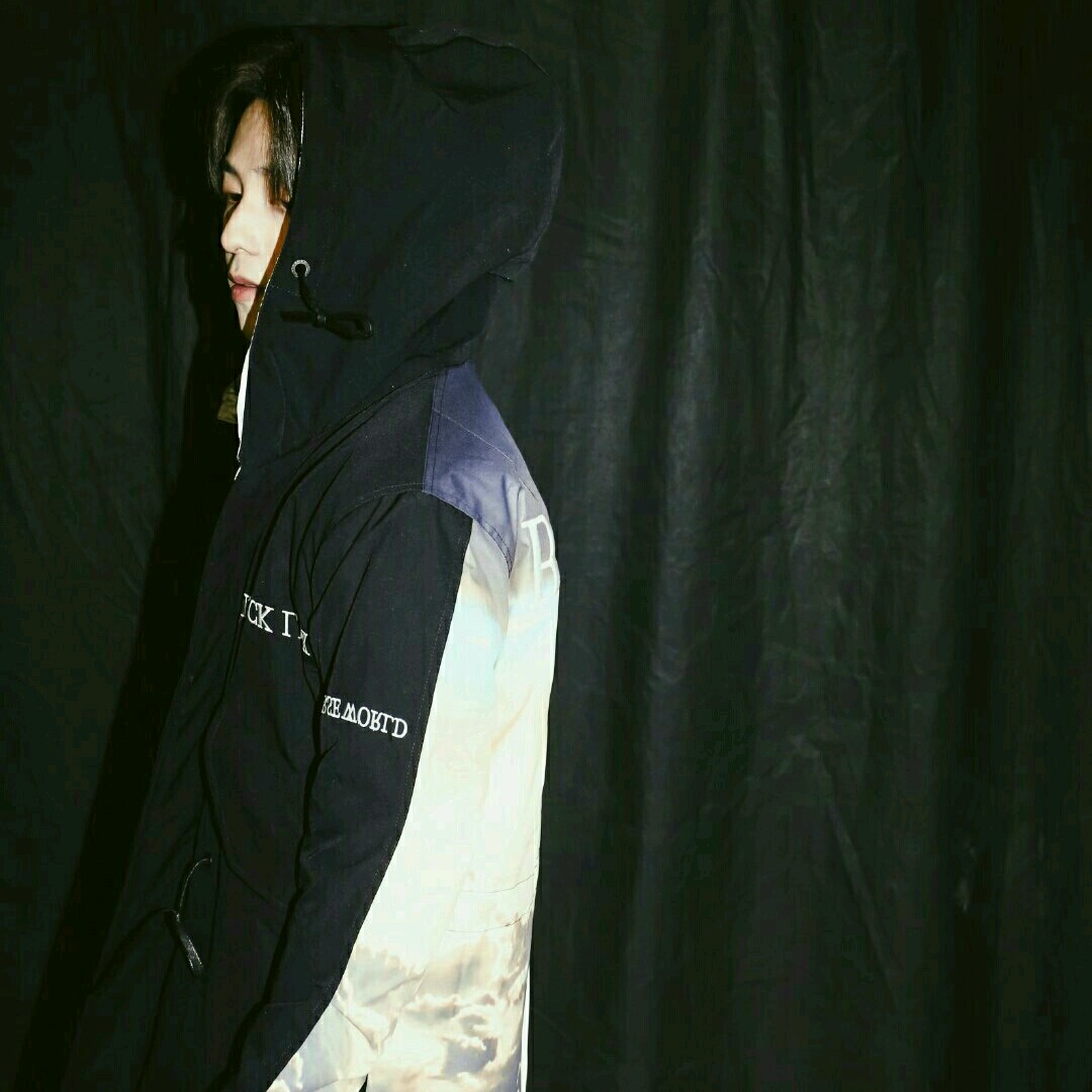 ˧�������ڰ׸���ͷ��-����˭�����Ե�����