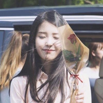 �ɰ�ʱ��Ů��΢�Ÿ����ͼ