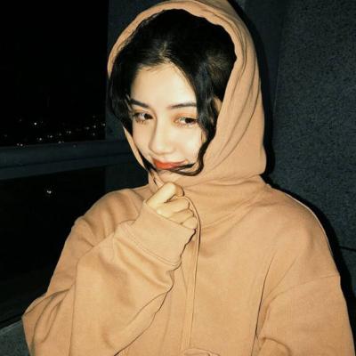 �ɰ�ʱ��Ů��΢�Ÿ����ͼ