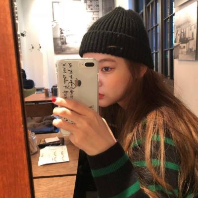 �ɰ�ʱ��Ů��΢�Ÿ����ͼ