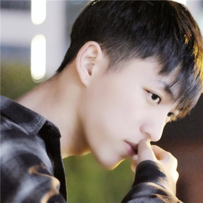 ʱ�г���˧��������ͷ�� ����һ���ֲ���һ��