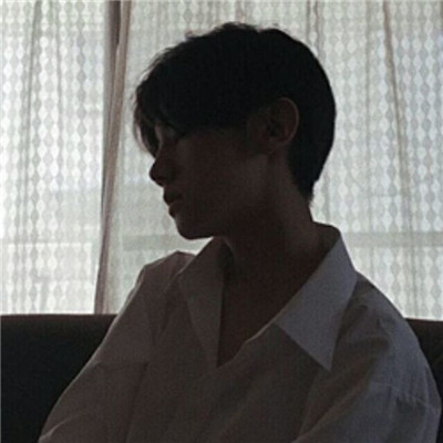 ʱ�г���˧��������ͷ�� ����һ���ֲ���һ��