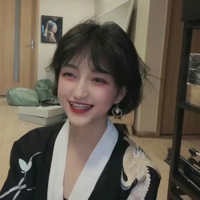 Ů������ʮ���΢��ͷ��