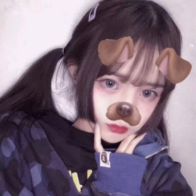 ����������Ů��΢��ͷ��