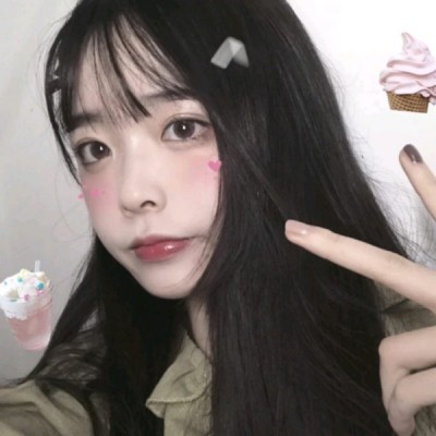 ����������Ů��΢��ͷ��