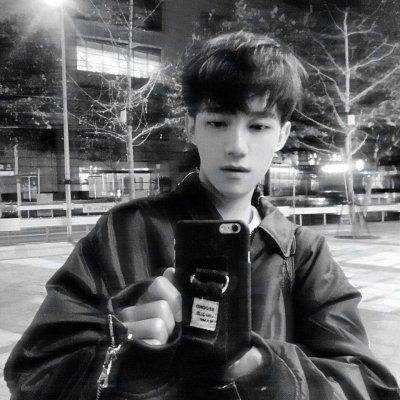 2018�˸������ڰ׸���ͷ��