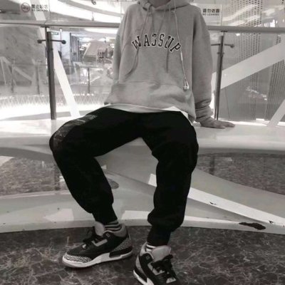 2018�˸������ڰ׸���ͷ��