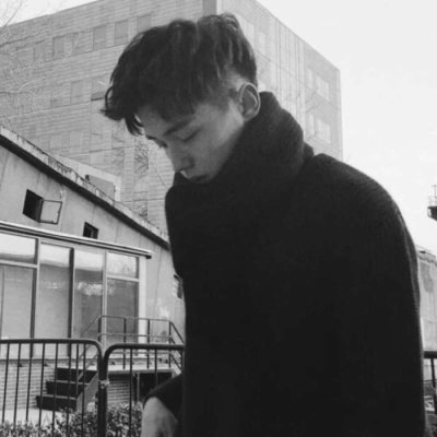 2018�˸������ڰ׸���ͷ��