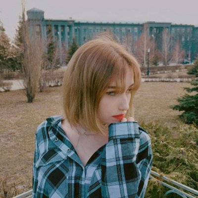 ŷ��Ů��ͷ�񣬲�һ������