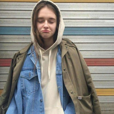 ŷ��Ů��ͷ�񣬲�һ������