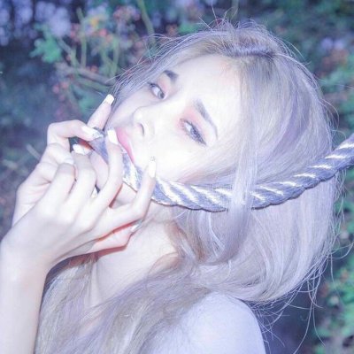 ŷ��Ů��ͷ�񣬲�һ������