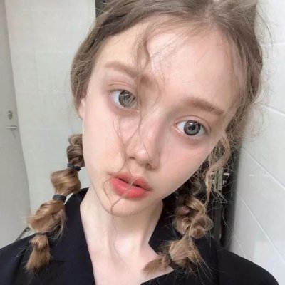 ŷ��Ů��ͷ�񣬲�һ������