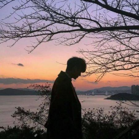 ������С�¶�΢������ͷ��һ��һŮ-�ɰ���