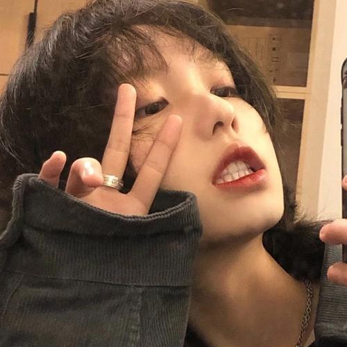 ����Ů��ͷ����A���-�ɰ���