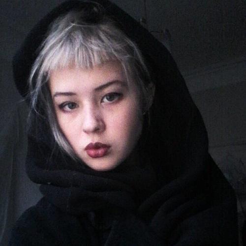 ����Ů��ͷ����A���-�ɰ���