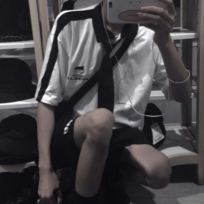 ����ϲ��ˣ˧�ĸ���ʱ��΢��ͷ��