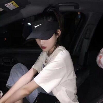 �������еİ���Ů��ͷ�񡪡�������