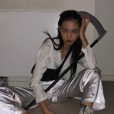 �������еİ���Ů��ͷ�񡪡�������