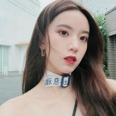 �������еİ���Ů��ͷ�񡪡�������