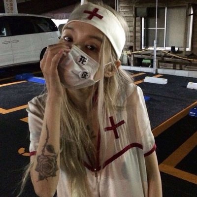 �������еİ���Ů��ͷ�񡪡�������