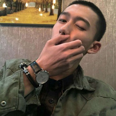 �԰���רһִ�ŵ�����ͼƬ