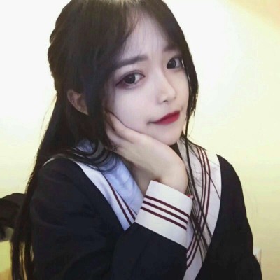 ������ÿ���Ů��ͷ��