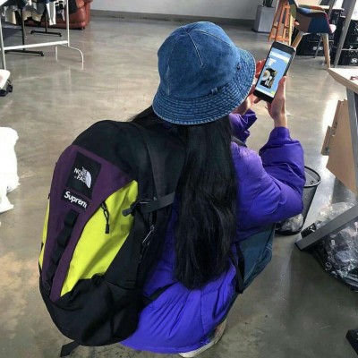 ������ÿ���Ů��ͷ��