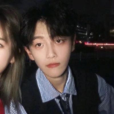 ʱ��QQ΢�Ŷ�����ʹ�õ�����ͷ��