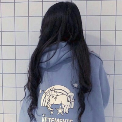 �Ǳ��Խ��Խ��˴˵Ĺ���ͷ��