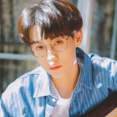 90��˧����������ͷ�� ���ŽżⰮһ����