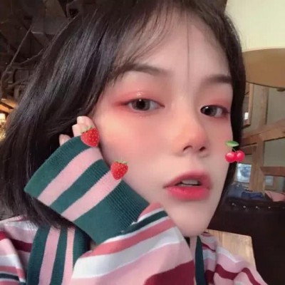 �����տɰ�С����΢��ͷ��