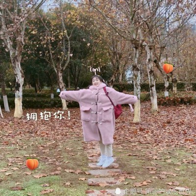 �����տɰ�С����΢��ͷ��