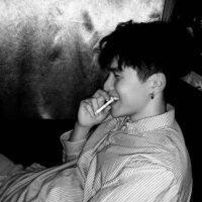 �ڰ������˸�������ͼ