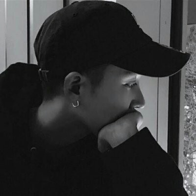 �ڰ������˸�������ͼ