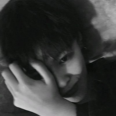 �Ϸ����Ů�İ�����˧������ͷ������