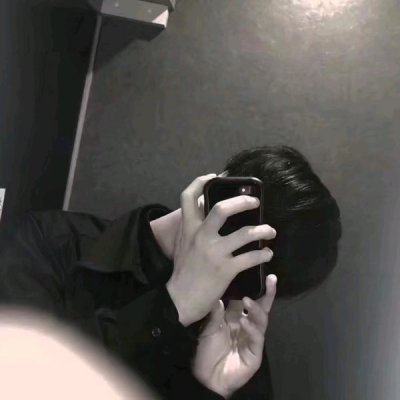 �Ϸ����Ů�İ�����˧������ͷ������